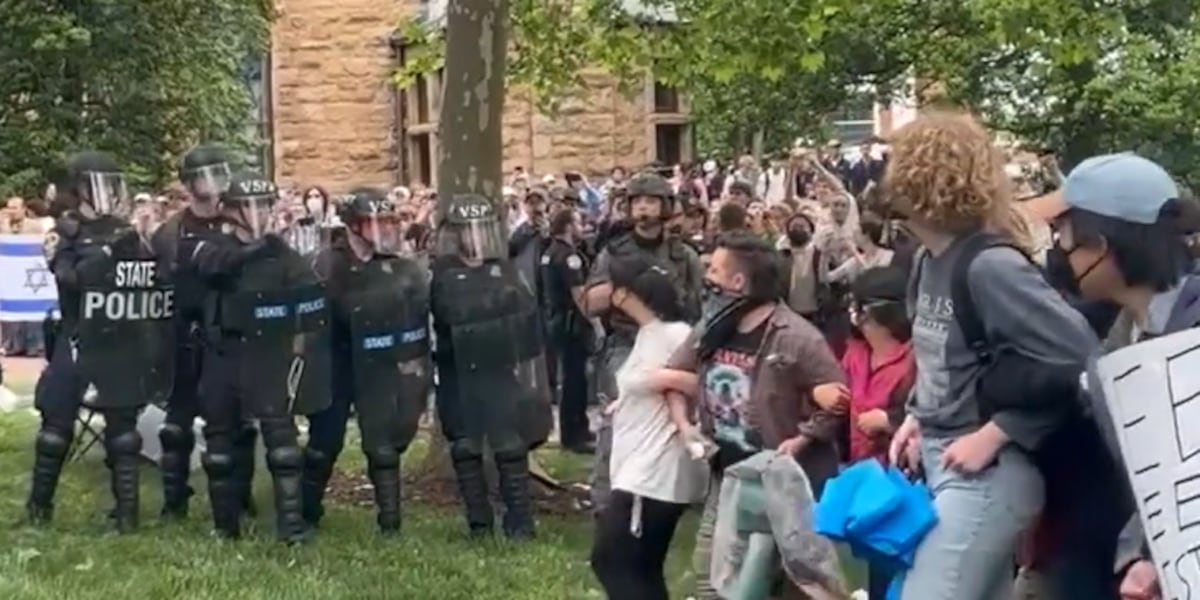 Va Protests Chaos unfolds at the University of Virginia amid protests