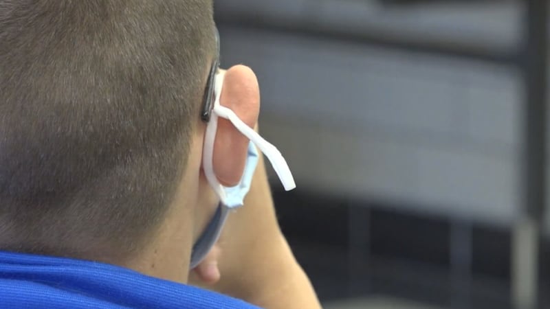 FILE: Masks in school
